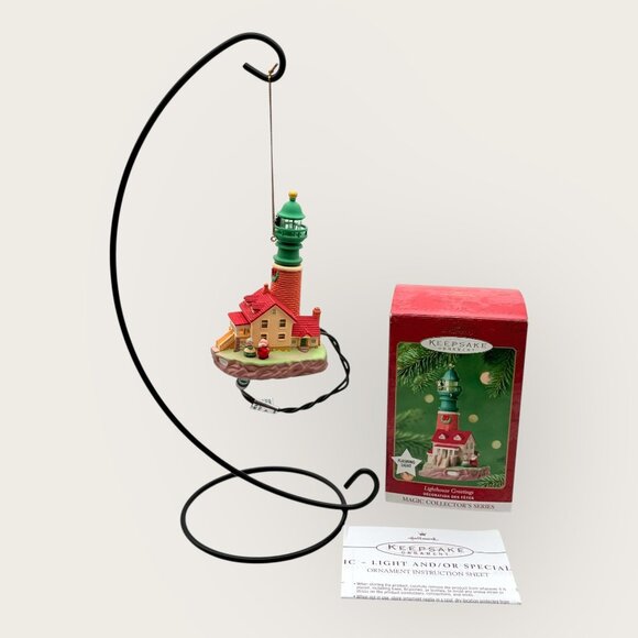 Hallmark Keepsake Ornament Lighthouse Greetings 2001 Magic Collectors Series - Picture 2 of 6